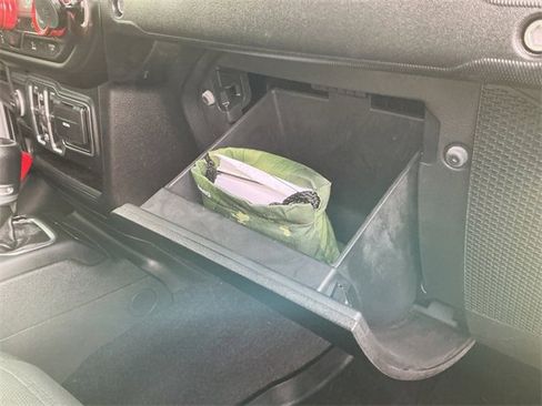 Used 2020 Jeep Gladiator Sport w/ Quick Order Package 24S image 27