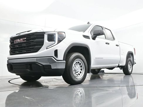 Used 2026 GMC Sierra 1500 Pro w/ Pro Value Package AWD/4WD image 42