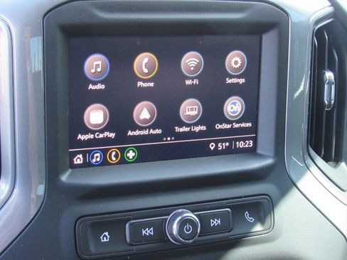 Used 2024 Chevrolet Silverado 2500 Custom w/ Custom Value Package image 17