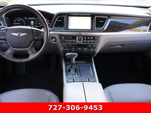 Used 2018 Genesis G80 3.8 w/ Option Group 02 image 18