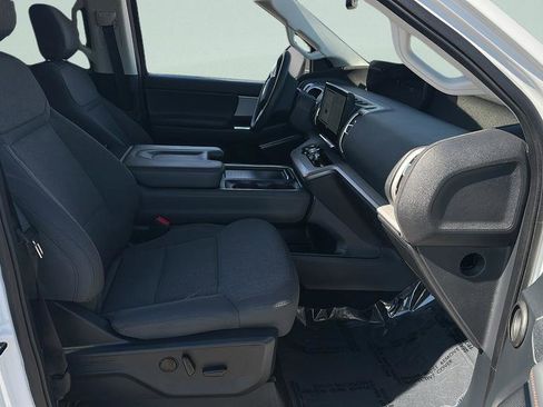 Certified 2025 Ford Expedition Active AWD/4WD image 19