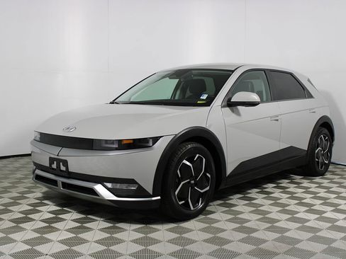 Used 2023 Hyundai Ioniq 5 SEL w/ Cargo Package image 3