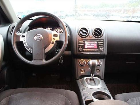 Used 2015 Nissan Rogue S w/ Convenience Package AWD/4WD image 10