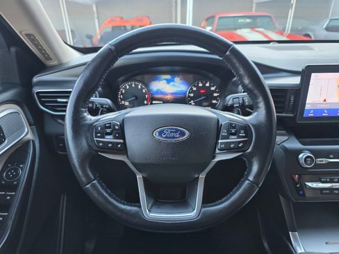 Used 2020 Ford Explorer Limited image 17