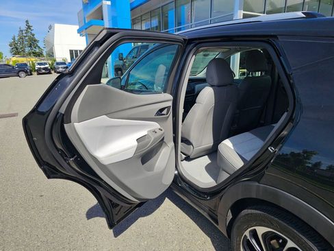 Used 2022 Chevrolet Bolt EUV Premier FWD image 15