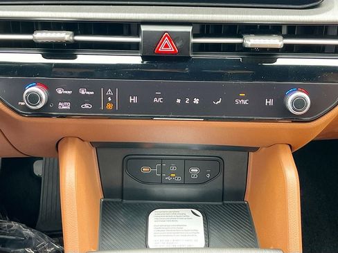 New 2026 Kia Sportage X-Line w/ X-Line Technology Package image 19