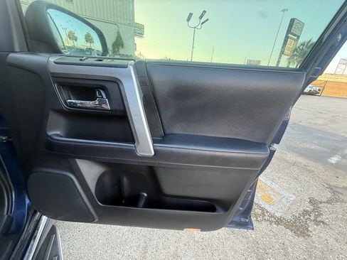 Used 2018 Toyota 4Runner Limited RWD image 16
