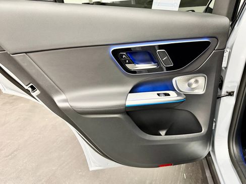 Certified 2026 Mercedes-Benz GLC 300 4MATIC image 39