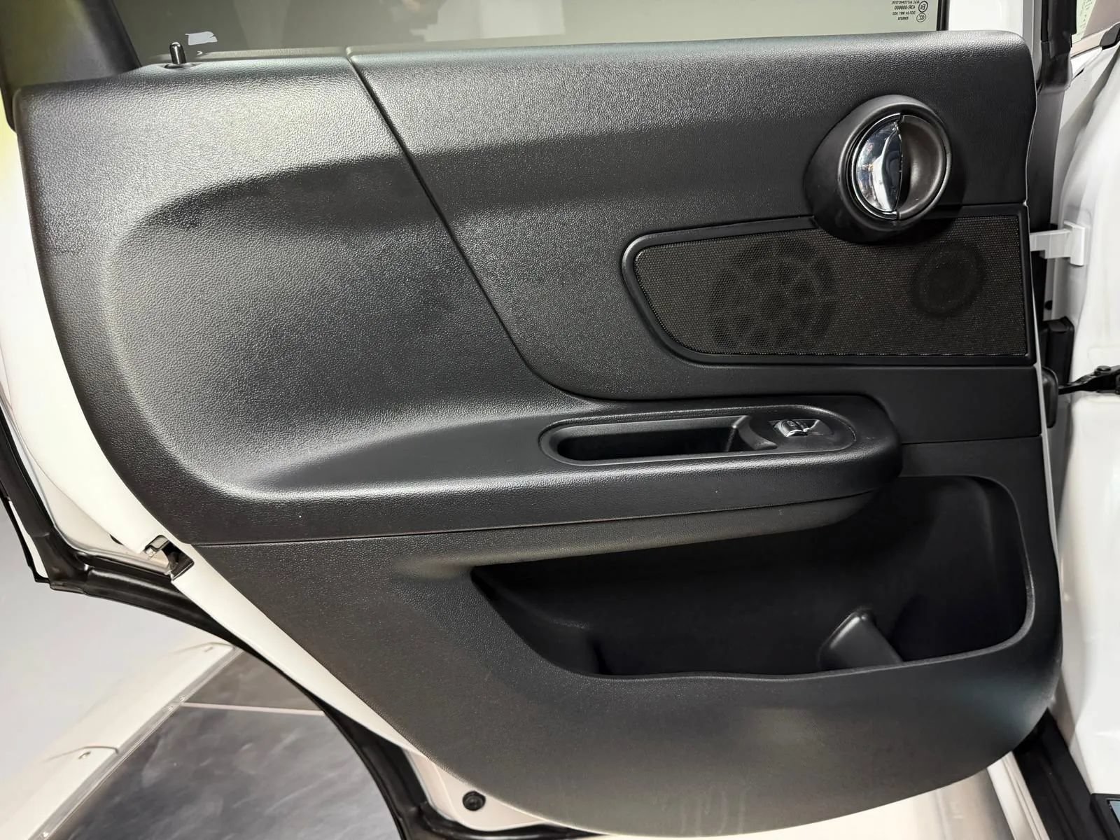 Used 2018 MINI Cooper Countryman FWD image 15