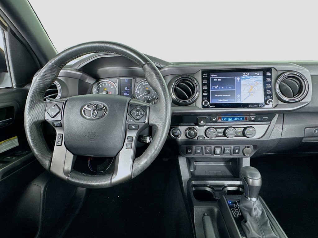 Used 2020 Toyota Tacoma TRD Off-Road w/ Technology Package AWD/4WD image 13