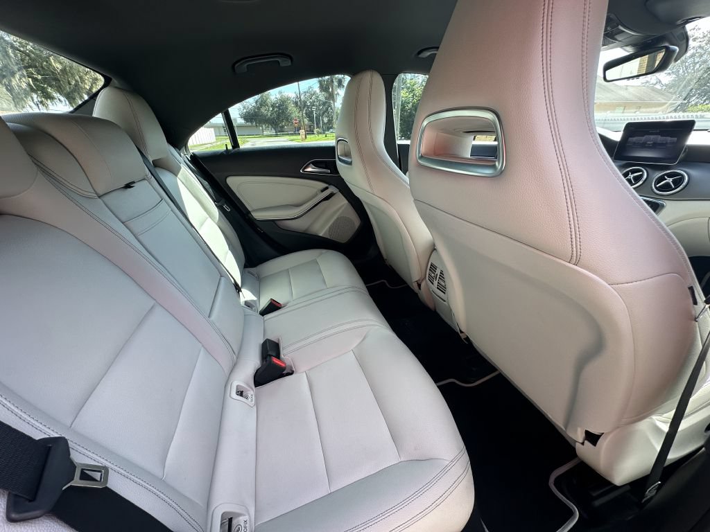 Used 2019 Mercedes-Benz CLA 250 4MATIC image 10