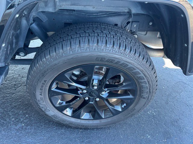 Used 2021 Jeep Gladiator Overland AWD/4WD image 17