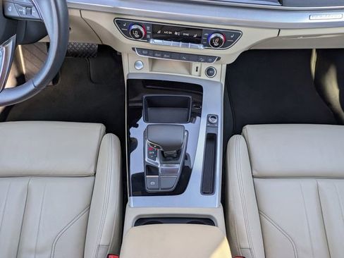 Used 2025 Audi Q5 2.0T Premium image 20