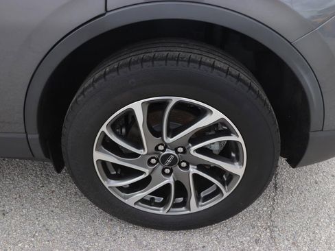 Used 2022 Lincoln Corsair FWD image 6