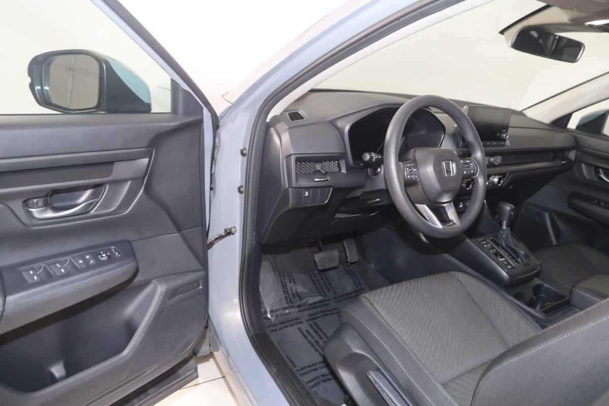 Used 2024 Honda CR-V LX image 34