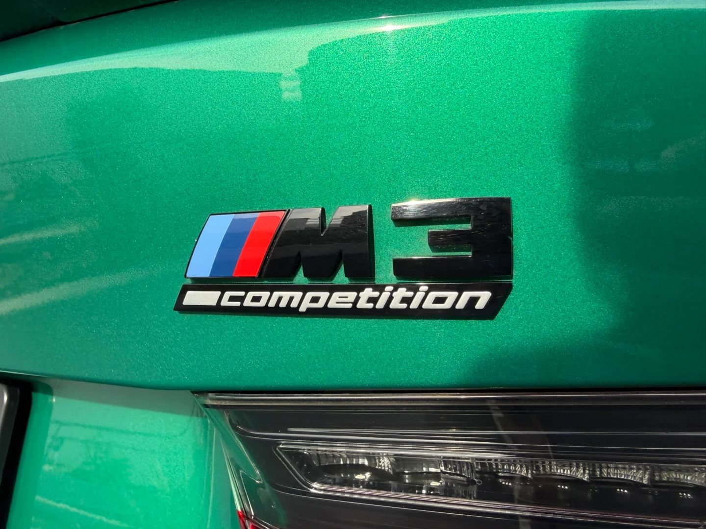 Used 2022 BMW M3 Competition w/ M Carbon Exterior Package RWD image 17