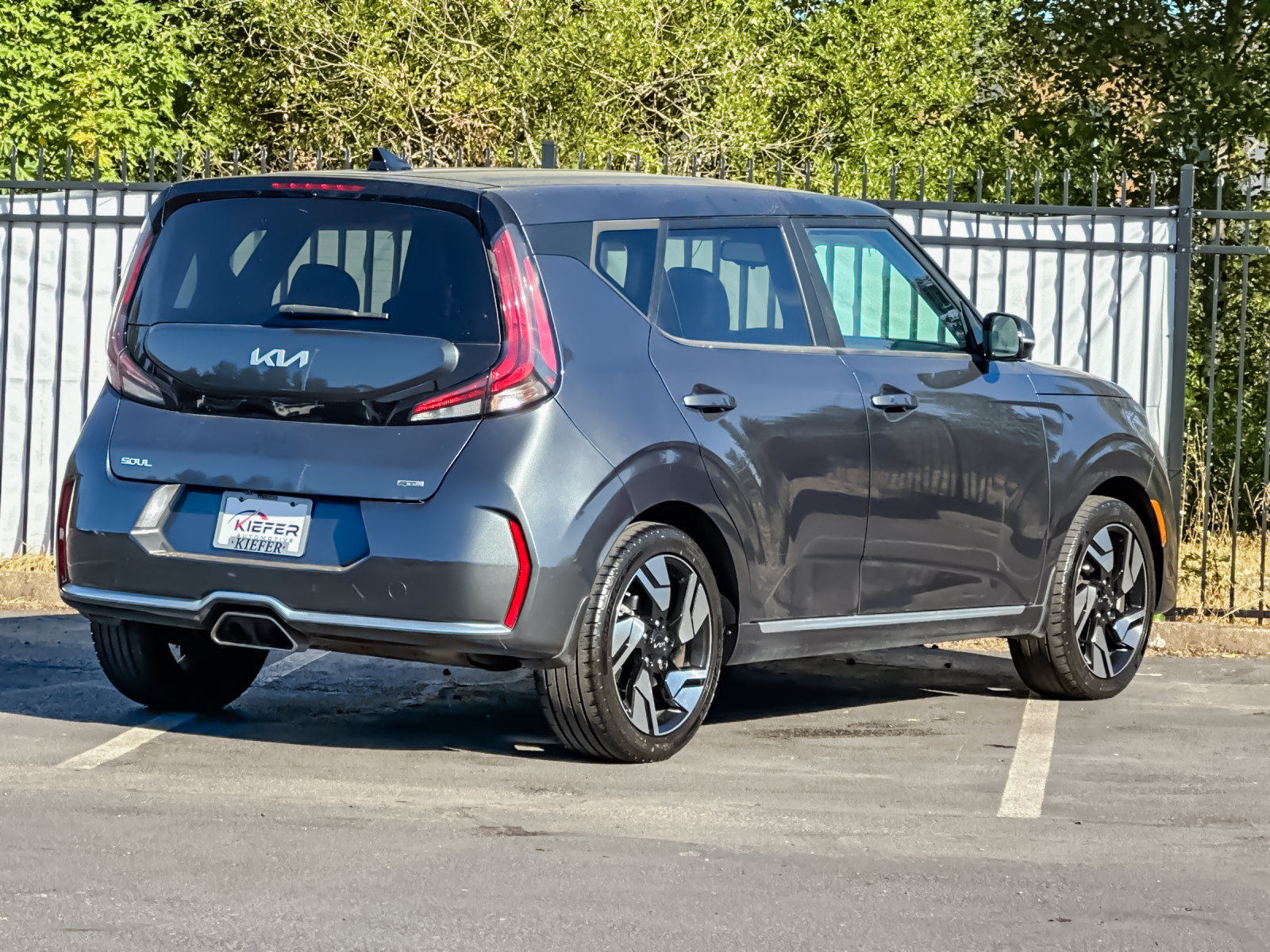 Used 2023 Kia Soul GT-Line FWD image 4