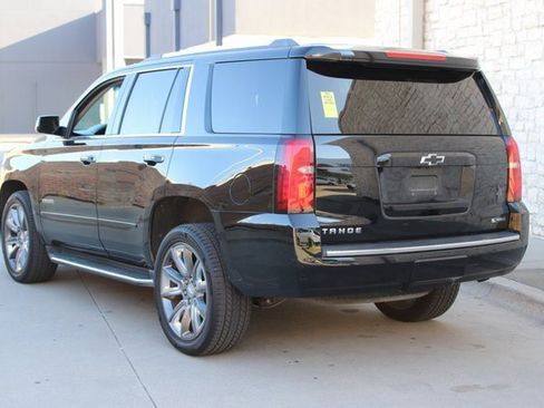 Used 2018 Chevrolet Tahoe Premier image 3