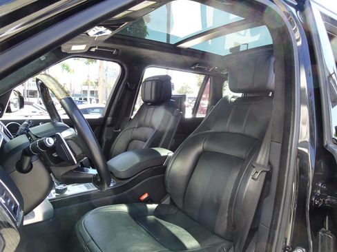 Used 2018 Land Rover Range Rover Long Wheelbase Autobiography AWD/4WD image 10