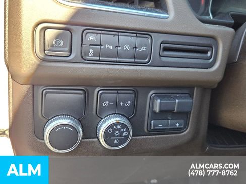 Used 2021 GMC Yukon SLT w/ SLT Luxury Plus Package RWD image 13