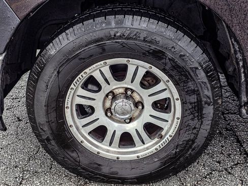 Used 2010 Dodge Ram 1500 Truck ST w/ ST Popular Equipment Group RWD image 9