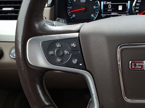 Used 2018 GMC Yukon SLT w/ Enhanced Security Package image 21