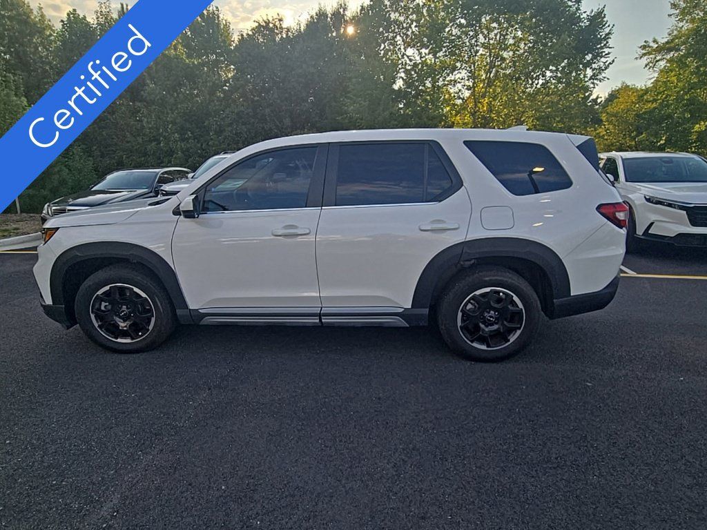 Certified 2025 Honda Pilot EX-L image 8