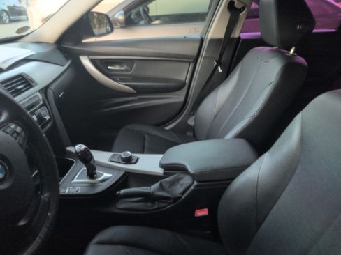 Used 2016 BMW 320i Sedan RWD image 7
