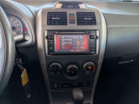 Used 2012 Toyota Corolla S FWD image 19