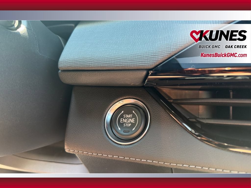 New 2026 Buick Enclave Preferred w/ Power Package AWD/4WD image 31