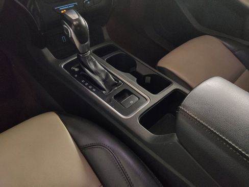 Used 2019 Ford Escape SEL FWD image 26