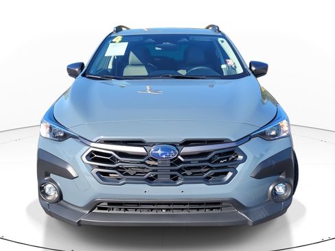 Used 2024 Subaru Crosstrek 2.0i Premium image 2