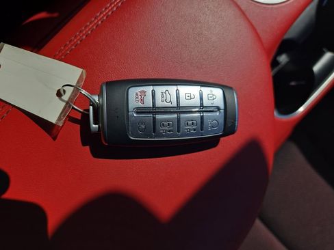 Used 2023 Genesis GV70 2.5T w/ Sport Prestige Package image 13