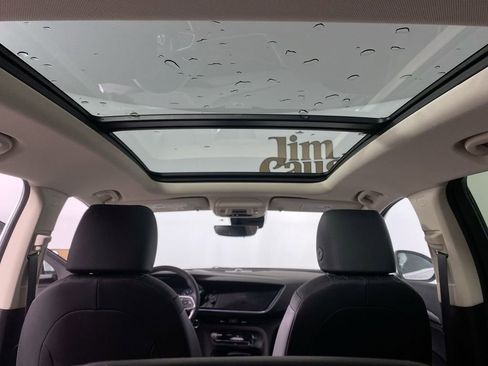 Used 2023 Buick Envision Avenir FWD image 21