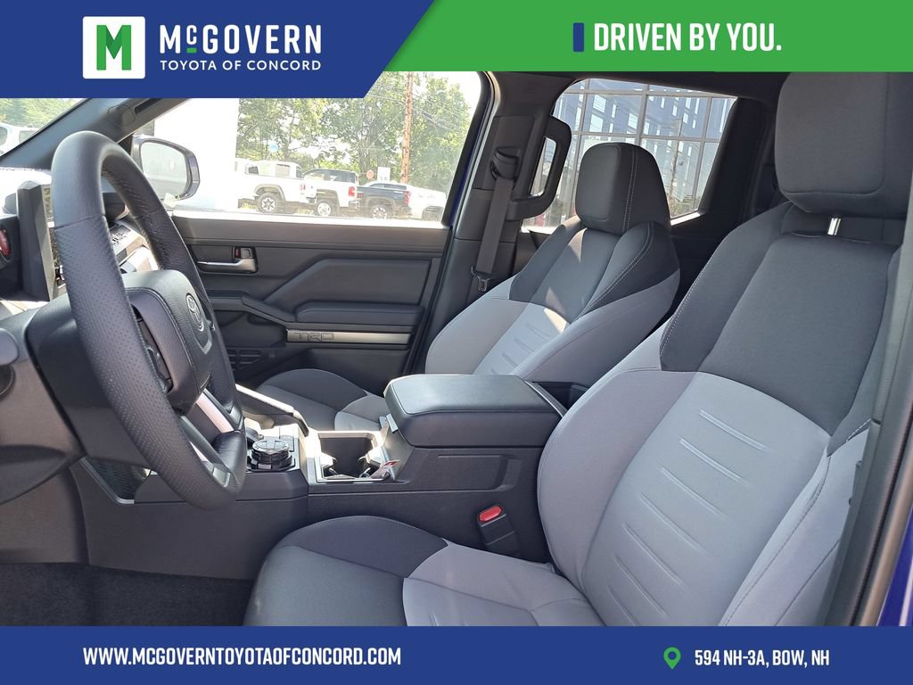 Used 2025 Toyota Tacoma TRD Off-Road AWD/4WD image 13