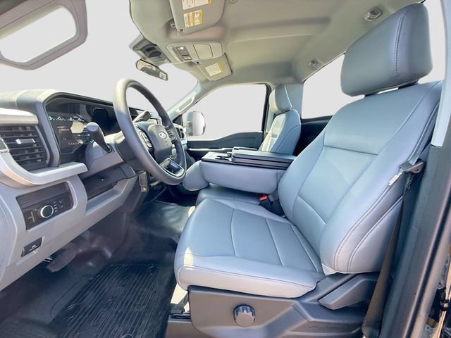 New 2025 Ford F250 XL w/ XL Driver Assist Package AWD/4WD image 18
