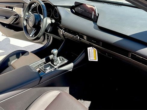 New 2026 MAZDA MAZDA3 2.5 S Hatchback w/ Premium Pkg image 33