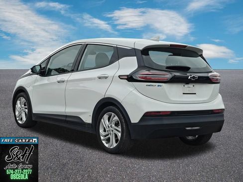 Used 2023 Chevrolet Bolt LT w/ Driver Confidence Package FWD image 16