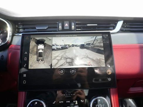 Used 2022 Jaguar F-PACE SVR image 57