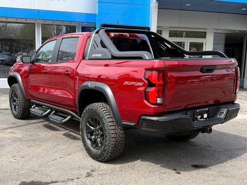 New 2026 Chevrolet Colorado ZR2 w/ Midnight Edition AWD/4WD image 7