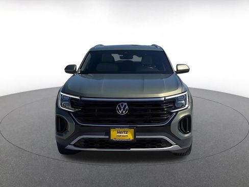 Used 2026 Volkswagen Atlas Cross Sport SE AWD/4WD image 4