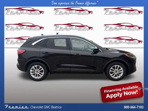 Used 2020 Ford Escape SE image 7