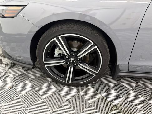 Used 2023 Honda Accord Sport image 12