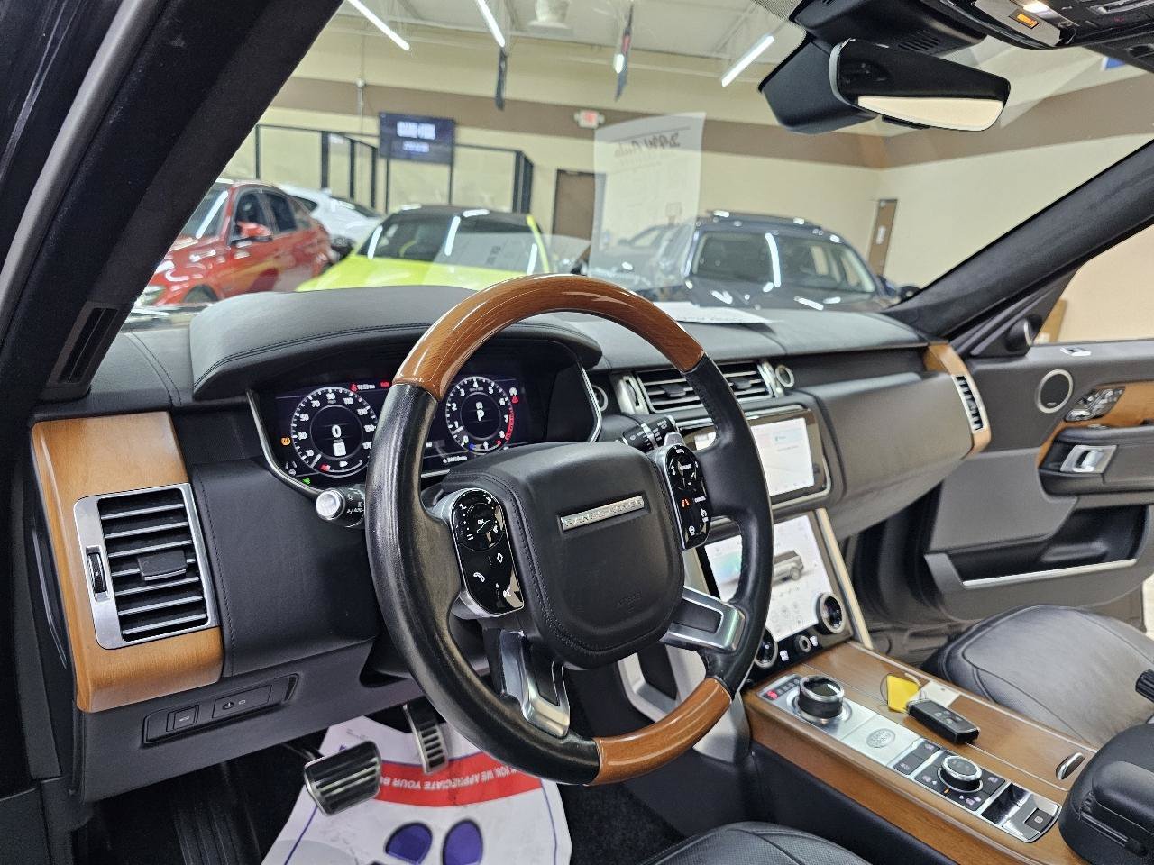 Used 2021 Land Rover Range Rover Long Wheelbase Autobiography AWD/4WD image 18