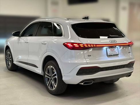 Used 2025 Audi Q5 Premium Plus image 6