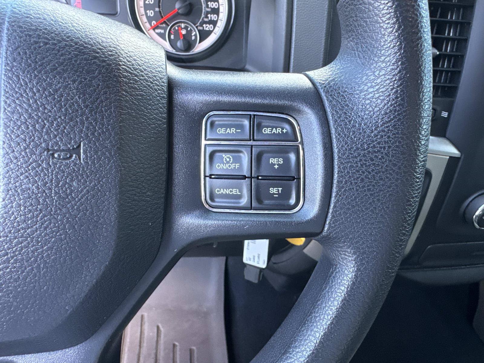 Used 2020 RAM 1500 Classic SLT AWD/4WD image 27