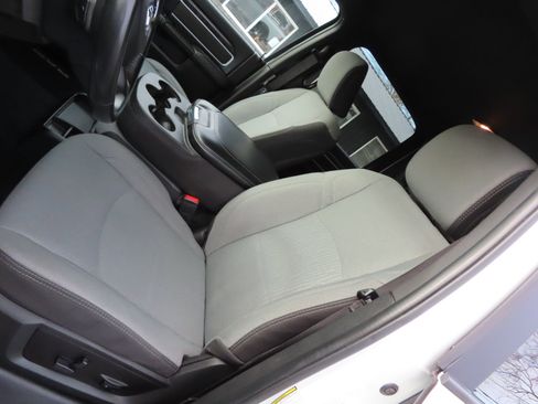 Used 2024 RAM 2500 Big Horn image 30