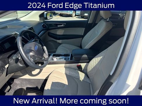 Used 2024 Ford Edge Titanium w/ Titanium Elite Package AWD/4WD image 5
