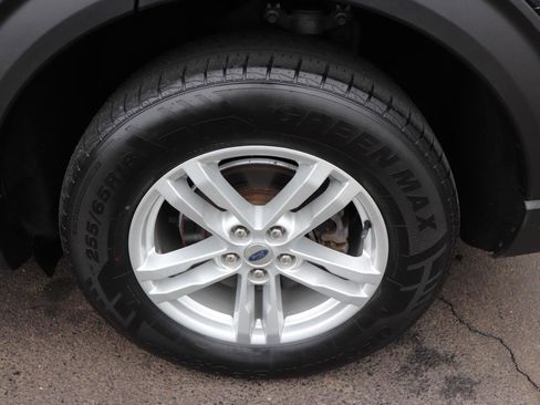 Used 2020 Ford Explorer XLT w/ Comfort Package image 57