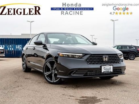 Used 2025 Honda Accord SE image 1